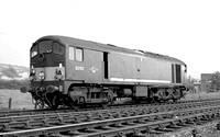 D5702_1964