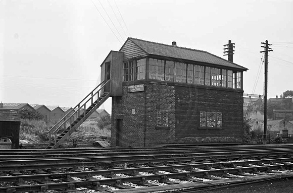 p30b02 Petteril Bridge Jcn SB exterior 1967